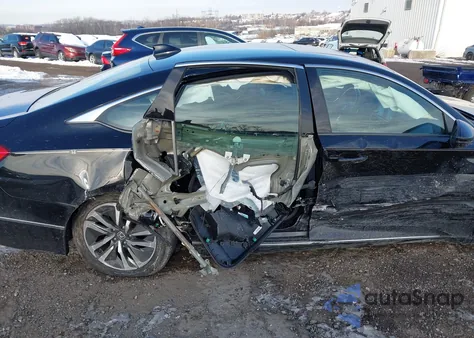 2020 Honda Accord Hybrid Ex-L z USA, uszkodzony, nr VIN 1HGCV3F58LA004154